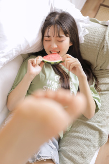 一个人可以看片